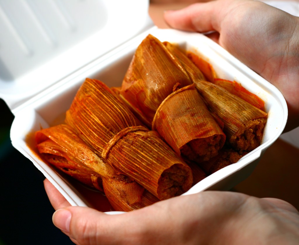 Chicken Tamales (Flickr Creative Commons/lucianvenutian)